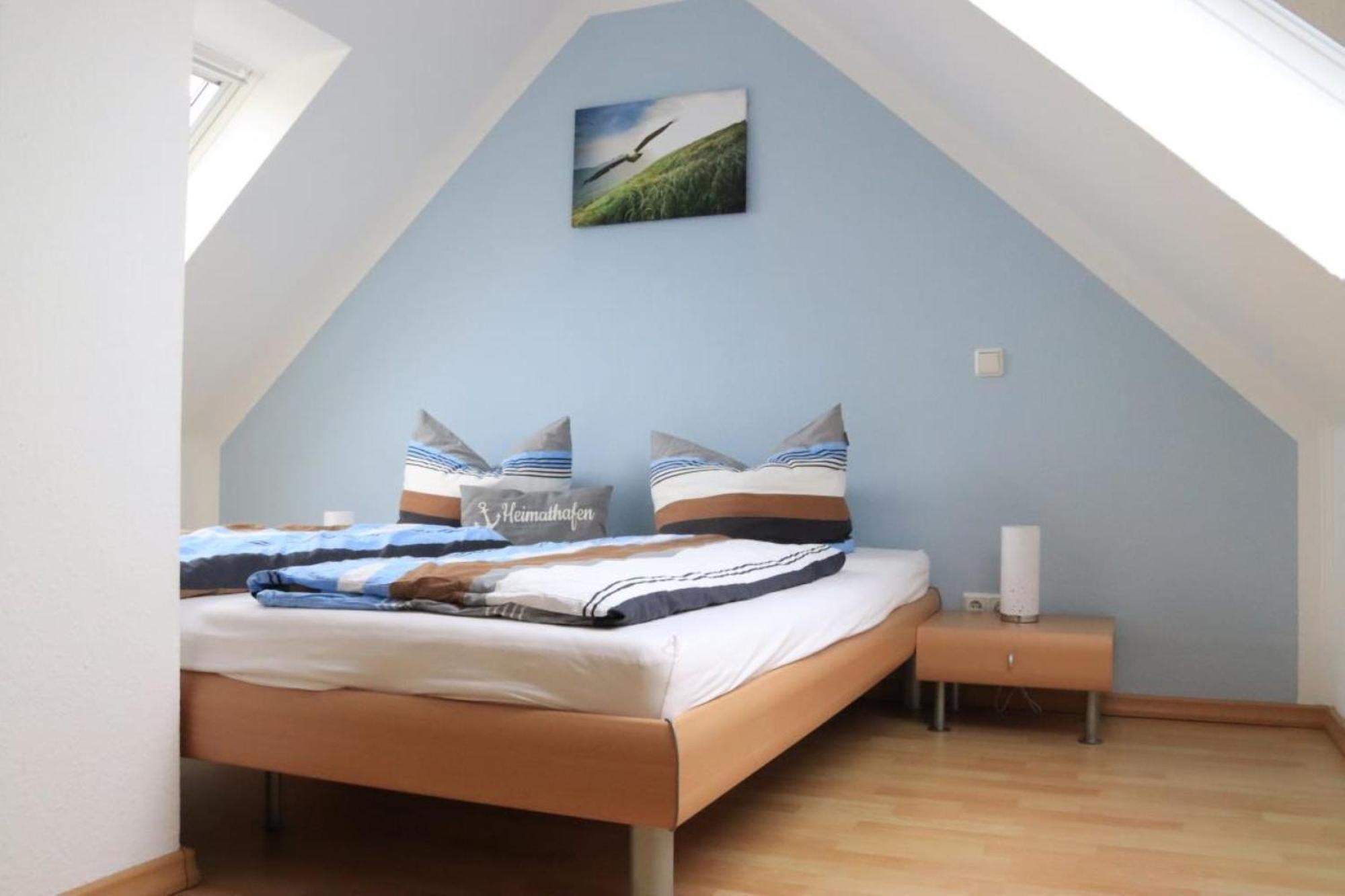 Ferienwohnung Mit Seeblick Und Schwimmbadnutzung In Cuxhaven Exterior foto