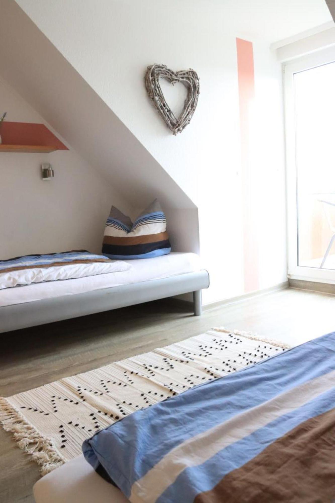 Ferienwohnung Mit Seeblick Und Schwimmbadnutzung In Cuxhaven Exterior foto